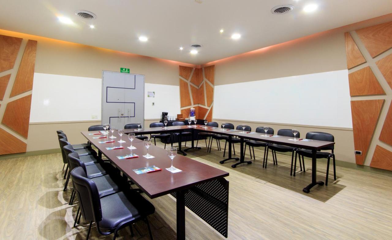 Hotel Factory Green Bogotá Dış mekan fotoğraf