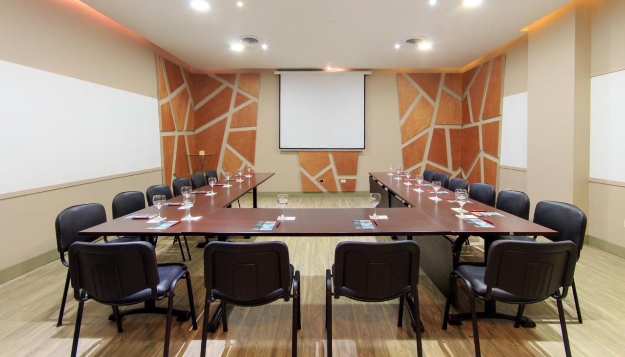 Hotel Factory Green Bogotá Dış mekan fotoğraf