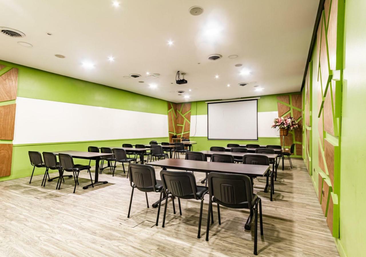 Hotel Factory Green Bogotá Dış mekan fotoğraf